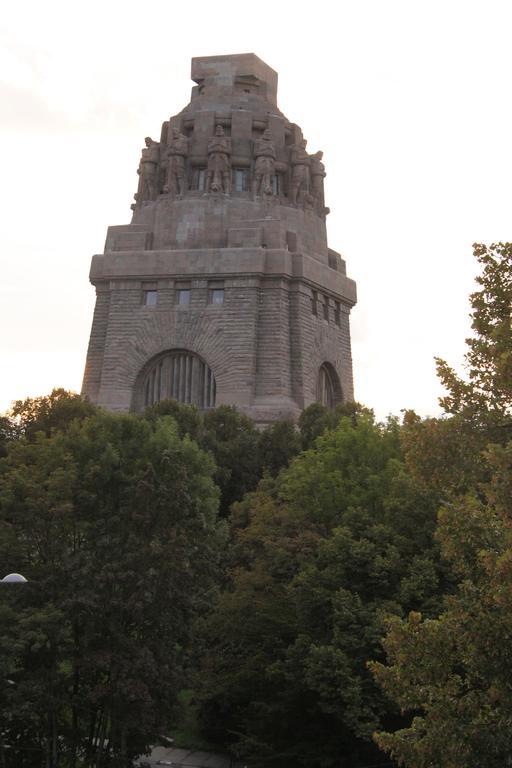 Am Voelkerschlachtdenkmal Apartment Leipzig